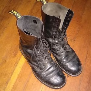 Doc martens sz US 12 8" boots